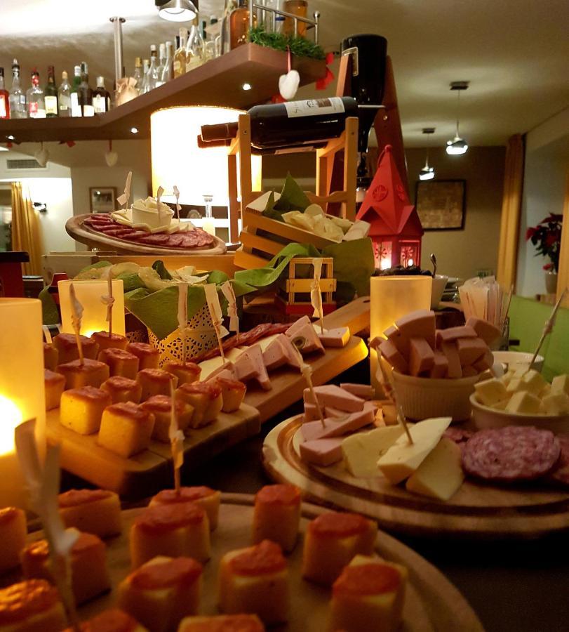 Ciasa Alpina Relax Hotel Moena Dış mekan fotoğraf